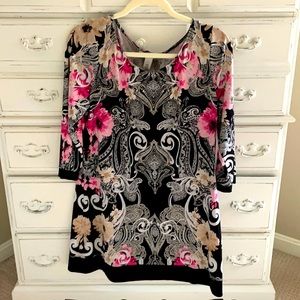 White House Black Market PaisleyTunic Top Sz Lg